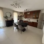 Apartment Dori